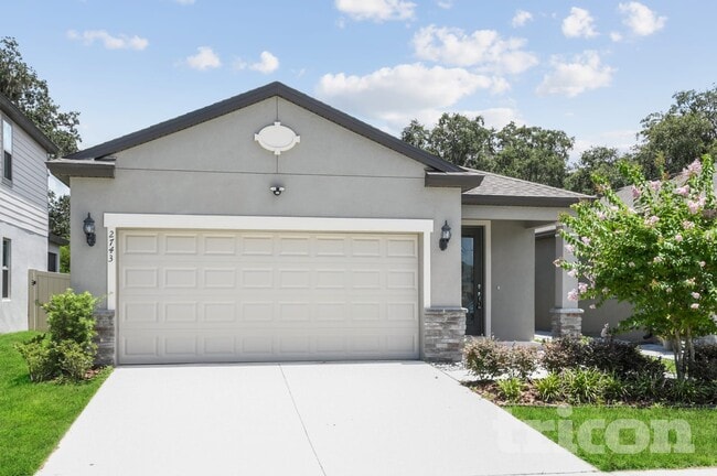 Building Photo - 2743 Red Horse Dr