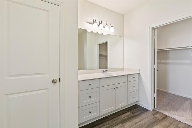 Building Photo - 1021 Lacebark Pne Ln