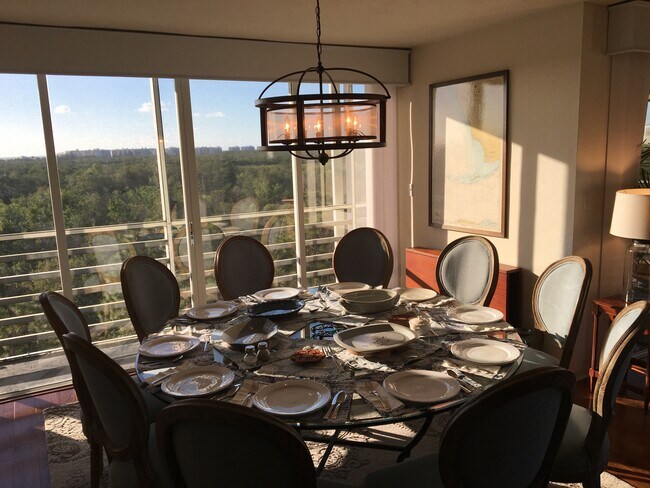 Gulf of Mexico views for 10 people dining - 15171 Cedarwood Ln