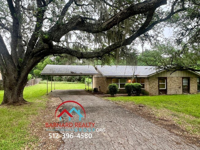 Building Photo - 106 Whitetail Dr