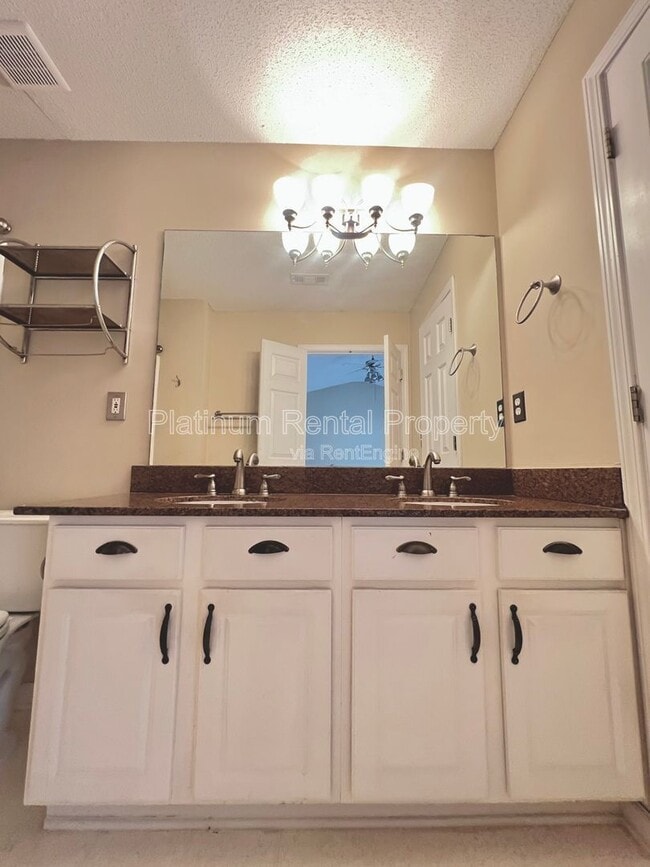 Building Photo - 5544 Reps Trce