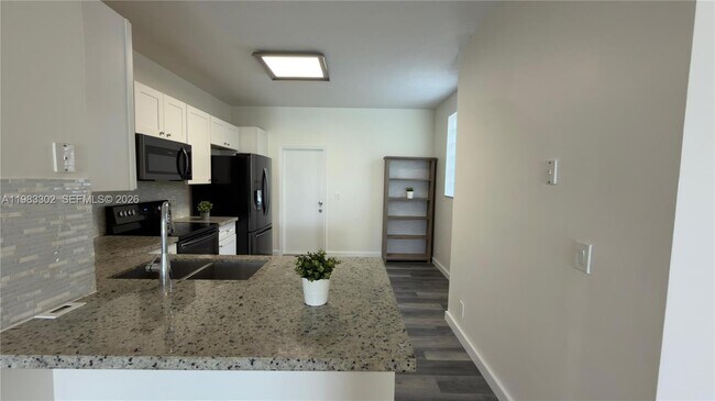 Building Photo - 3786 San Simeon Cir