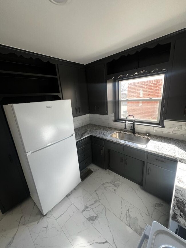 Building Photo - 4518 E 27th St