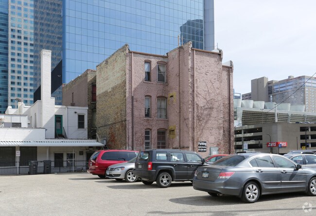 Oakland Apartments - Minneapolis, MN | Apartment Finder