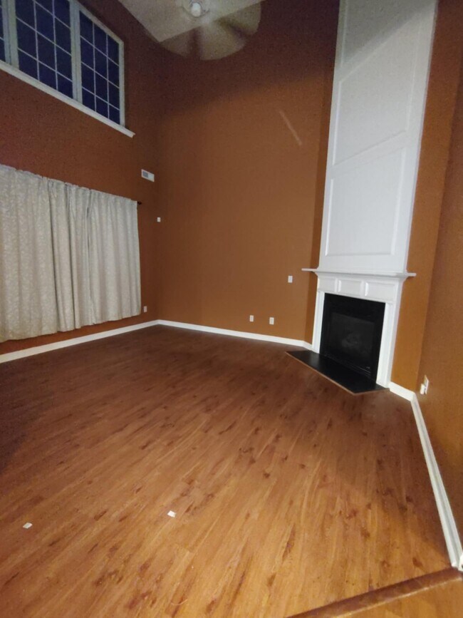 Building Photo - 103 Plamondon Dr