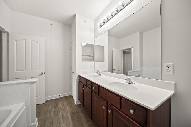 Building Photo - 17113 Doe Valley Ct