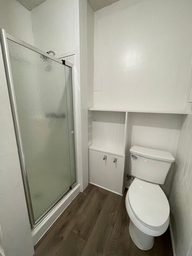 Building Photo - 502 Neosho St