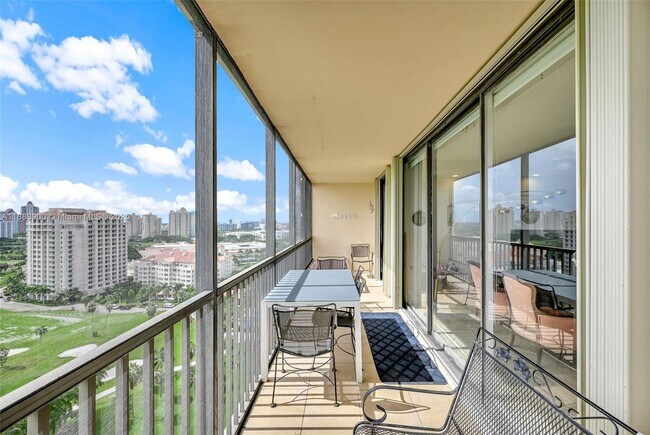 Building Photo - 20335 W Country Club Dr