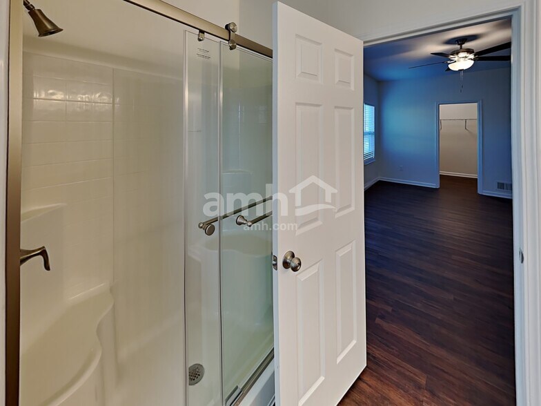 Building Photo - 337 Karst Cir