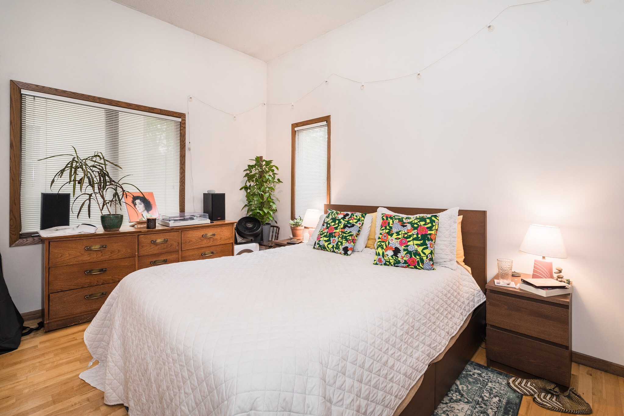 Main Bedroom - 2308 Milwaukee Ave, Lower Unites