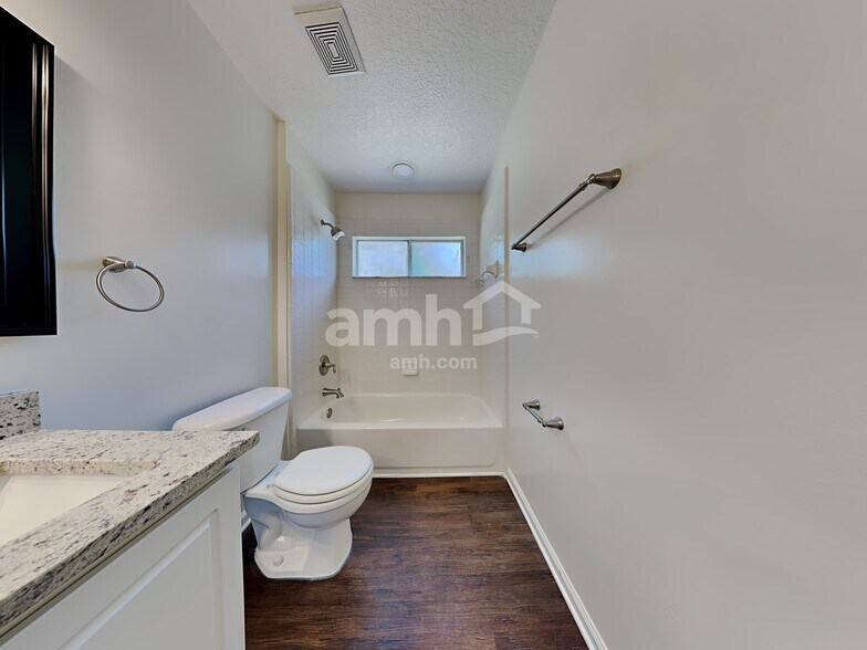 Building Photo - 4185 Ripken Cir E
