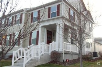 Building Photo - Coming Soon! 3 Bed/2.5 Bath in South Jordan