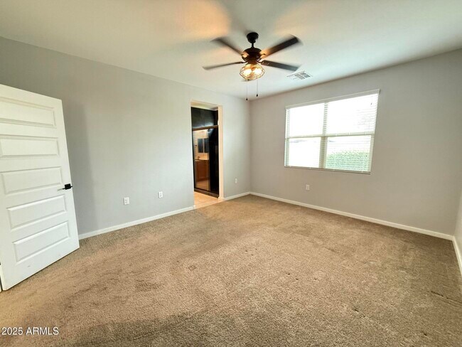 Building Photo - 336 W Tenia Trail