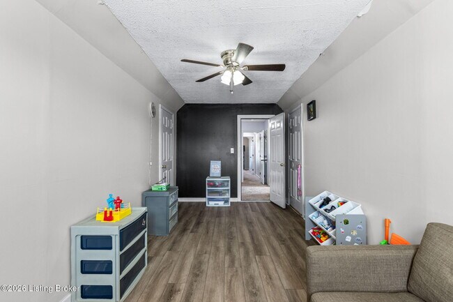 Building Photo - 164 White Blossom Dr