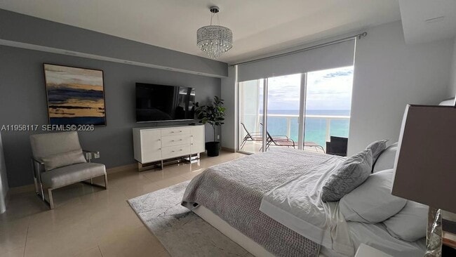 Building Photo - 1830 S Ocean Dr