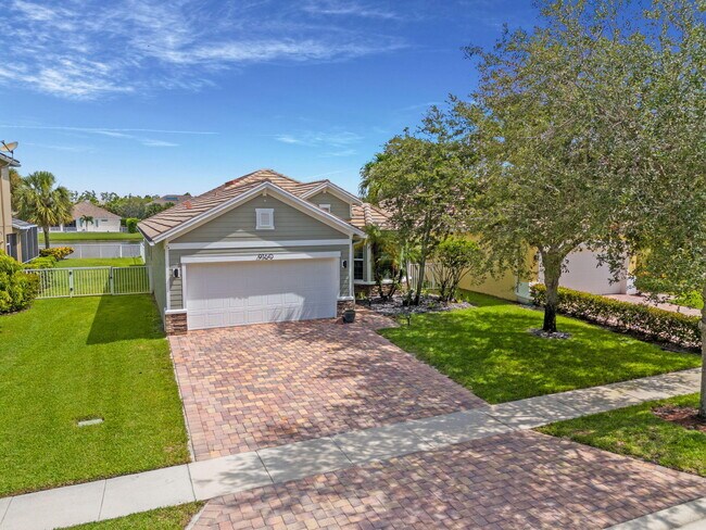 Building Photo - 9160 Wrangler Dr
