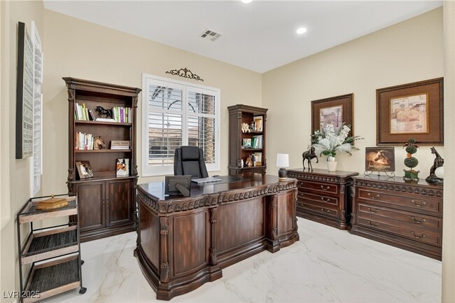 Primary Photo - 5111 Crown Cypress St