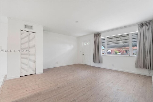 Building Photo - 710 NW 65th Terrace