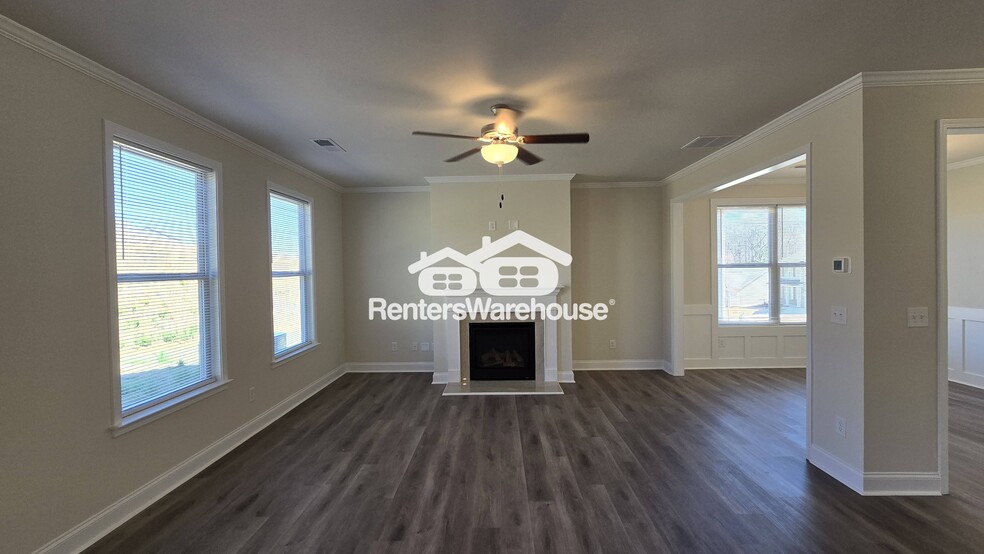 Building Photo - 1183 Sunny Valley Ln