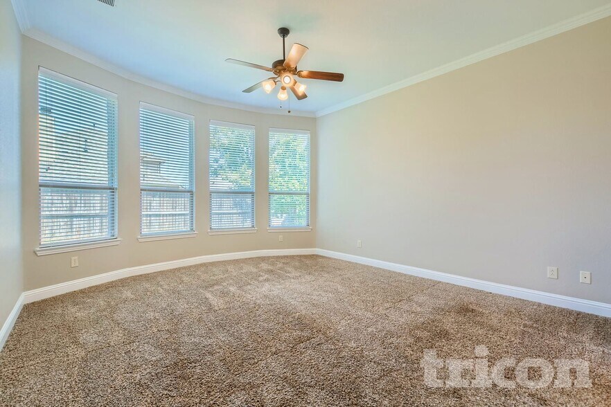 Building Photo - 126 Griffin Ave