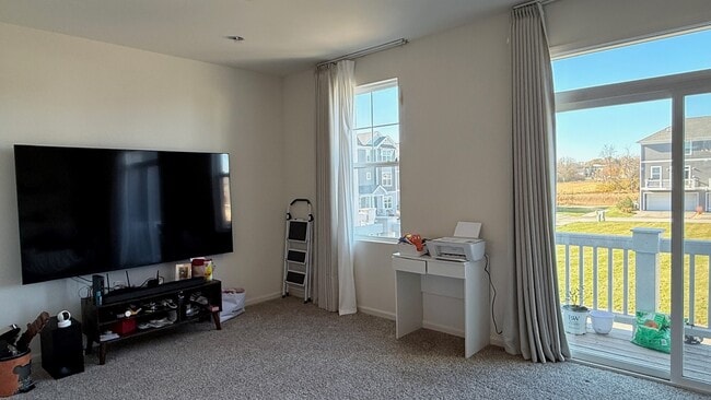 Building Photo - 2008 Yellowstone Blvd