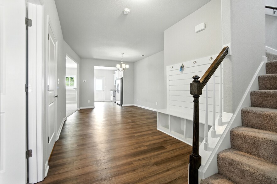 Building Photo - 2700 Berkley Ave