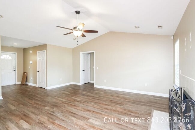 Building Photo - 9592 Crosscut Dr