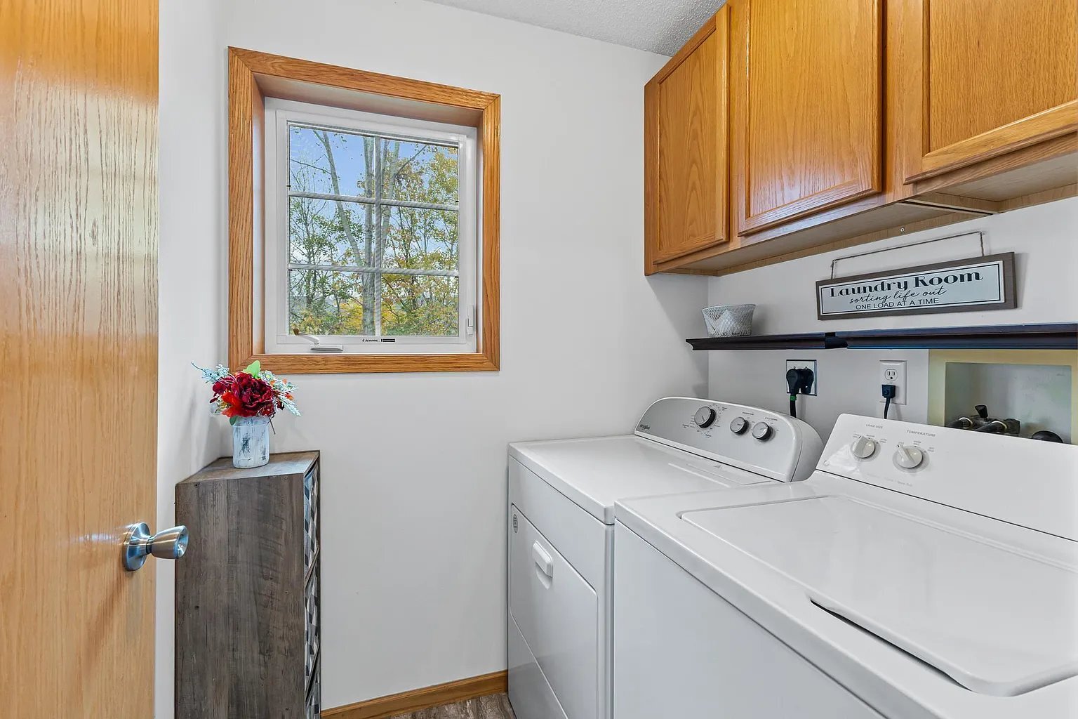 Building Photo - 10783 Tamarack Cir