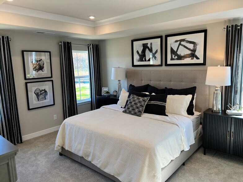 Building Photo - 180 Climbing Ivy Cir