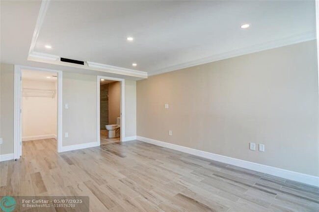 Building Photo - 1360 S Ocean Blvd