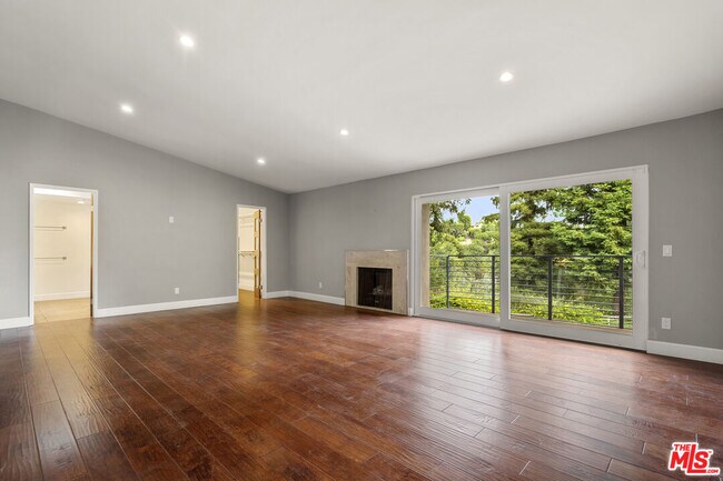 Building Photo - 2606 Claray Dr