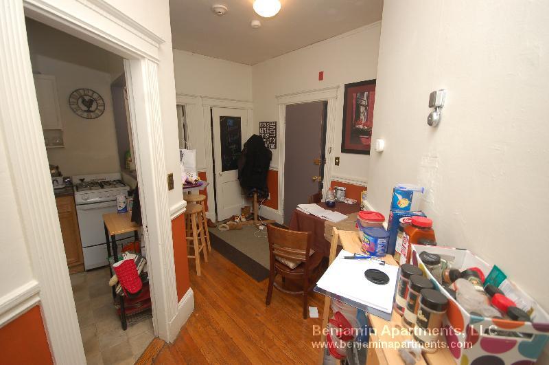 Building Photo - 1334 Commonwealth Ave