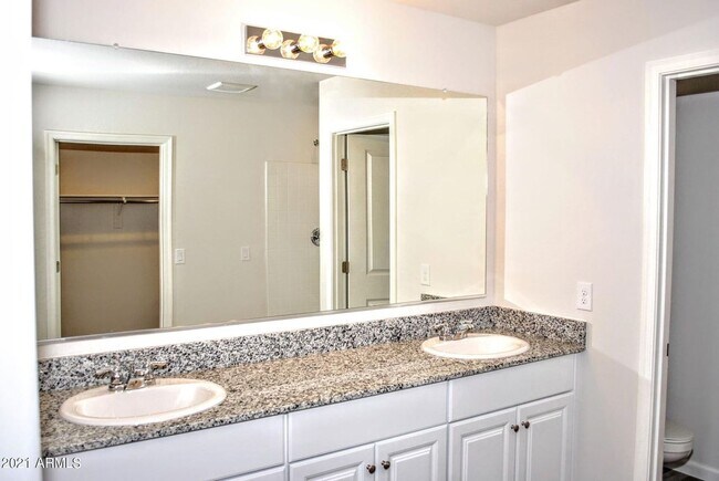 Building Photo - COMING SOON 3 BEDROOM 2 BATH ALMOST NEW BUILD