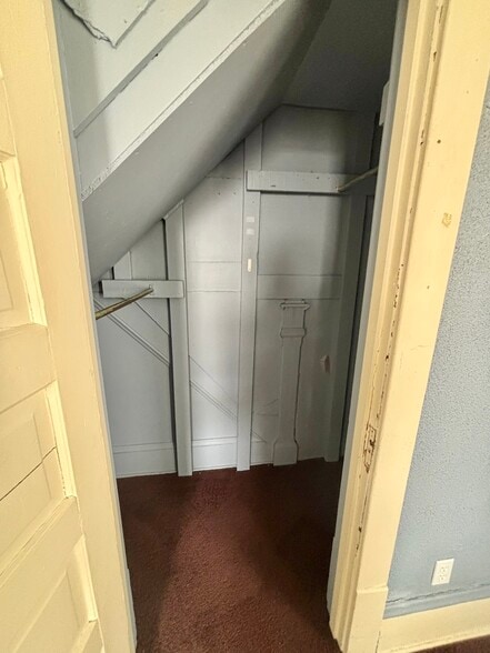 Building Photo - 158 16th St NW