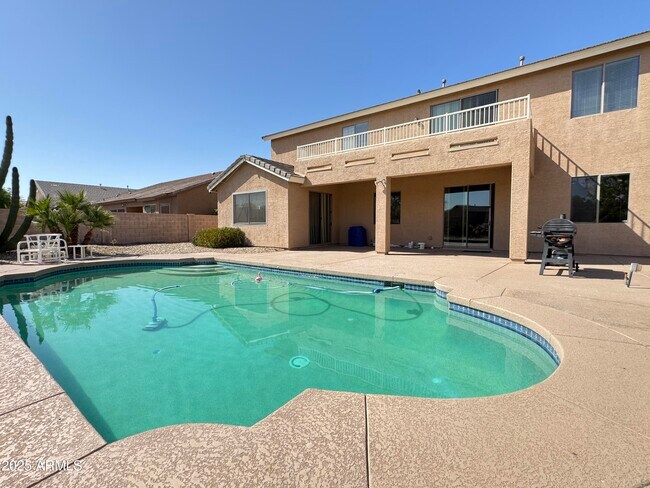 Building Photo - 4521 W Paseo Way