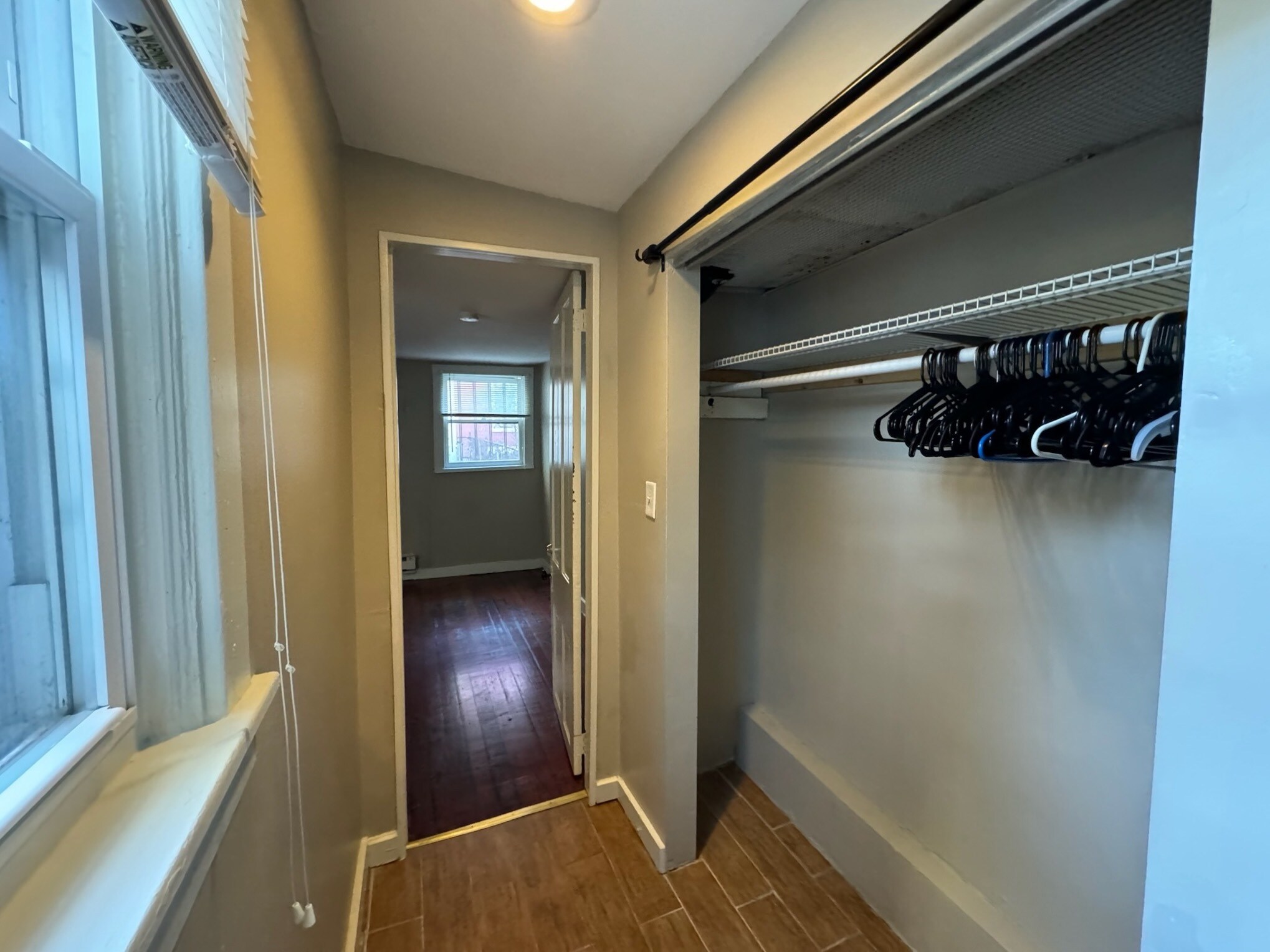 Building Photo - 202 Klotter Ave