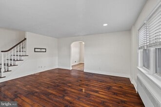 Building Photo - 238 Steward St