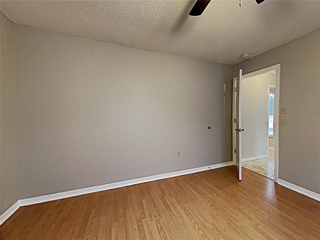 Building Photo - 14638 Coronado Dr