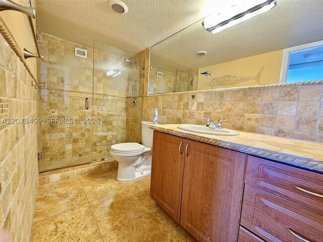 Building Photo - 427 Golden Isles Dr