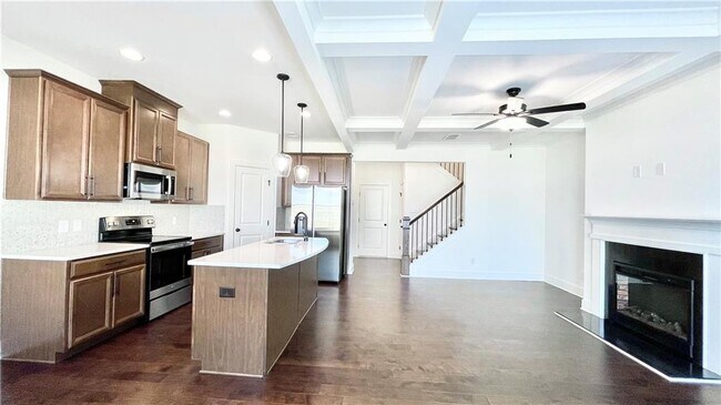 Building Photo - 5370 Brooklands Dr