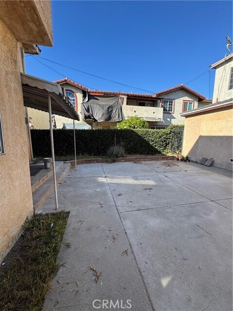 Building Photo - 921 Carob Way