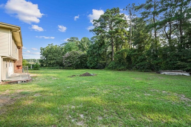 Building Photo - 607 Longleaf Ave