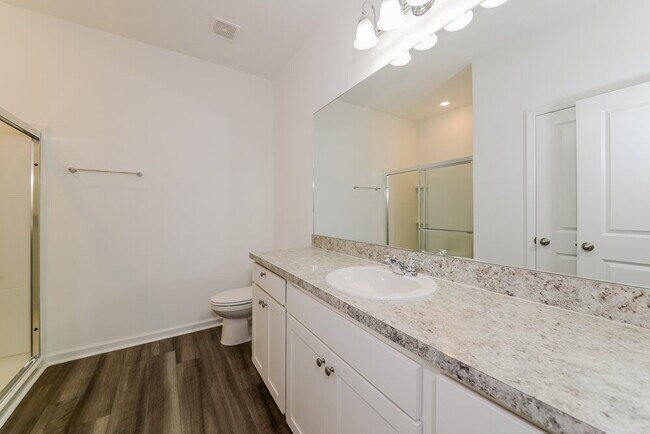 Building Photo - 996 Ocean Spray Dr