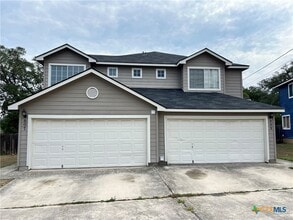 Building Photo - 809 Sagewood Trail