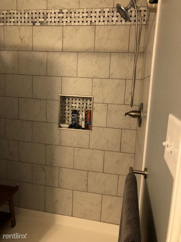 Building Photo - 400 Bethlehem Pike