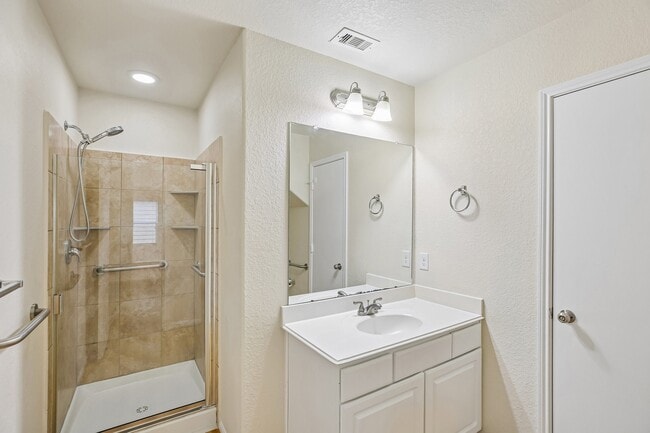 Building Photo - 21127 Fox Orchard Ct