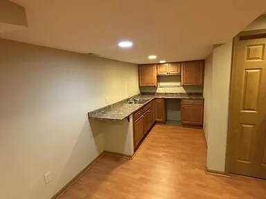 Building Photo - 8629 Fernbrook Dr