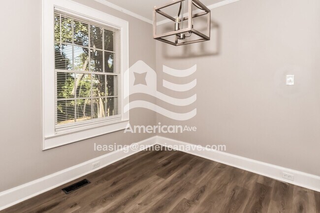 Building Photo - 4803 Anderson St