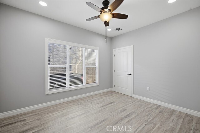Building Photo - 4167 Denker Ave