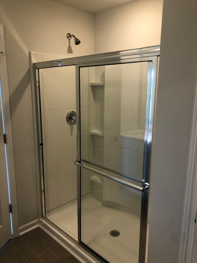 Building Photo - Lovely 3 bedroom 2.5 Bath in Williamson Co...